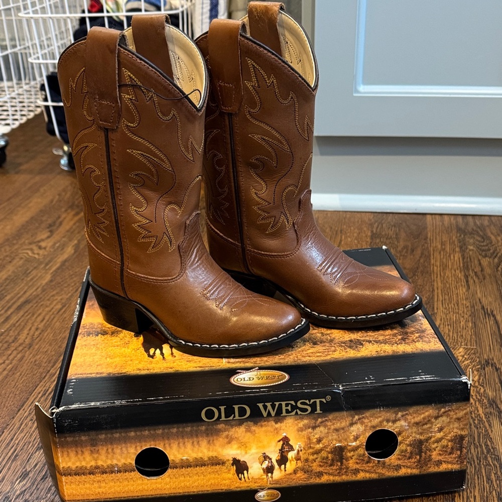 Old West Tan Leather Cowboy Boots
